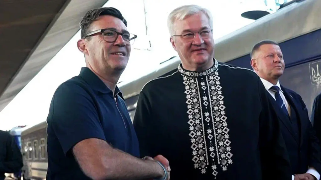 Burnham Arrives in Kyiv as UK Moves to Support Ukraine’s Long-Range Missile Production