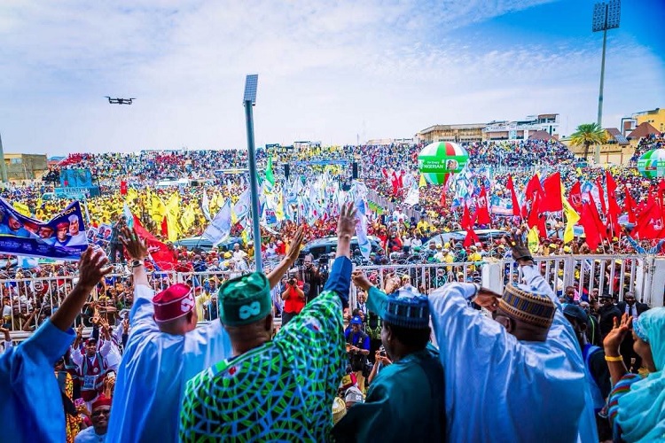 Kano on Lockdown for APC as Kwankwaso Allies Defect to Ruling Party