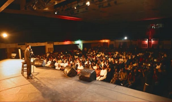 Funnyurch Announces Rich Dad Poor Dad Comedy Special for January 24
